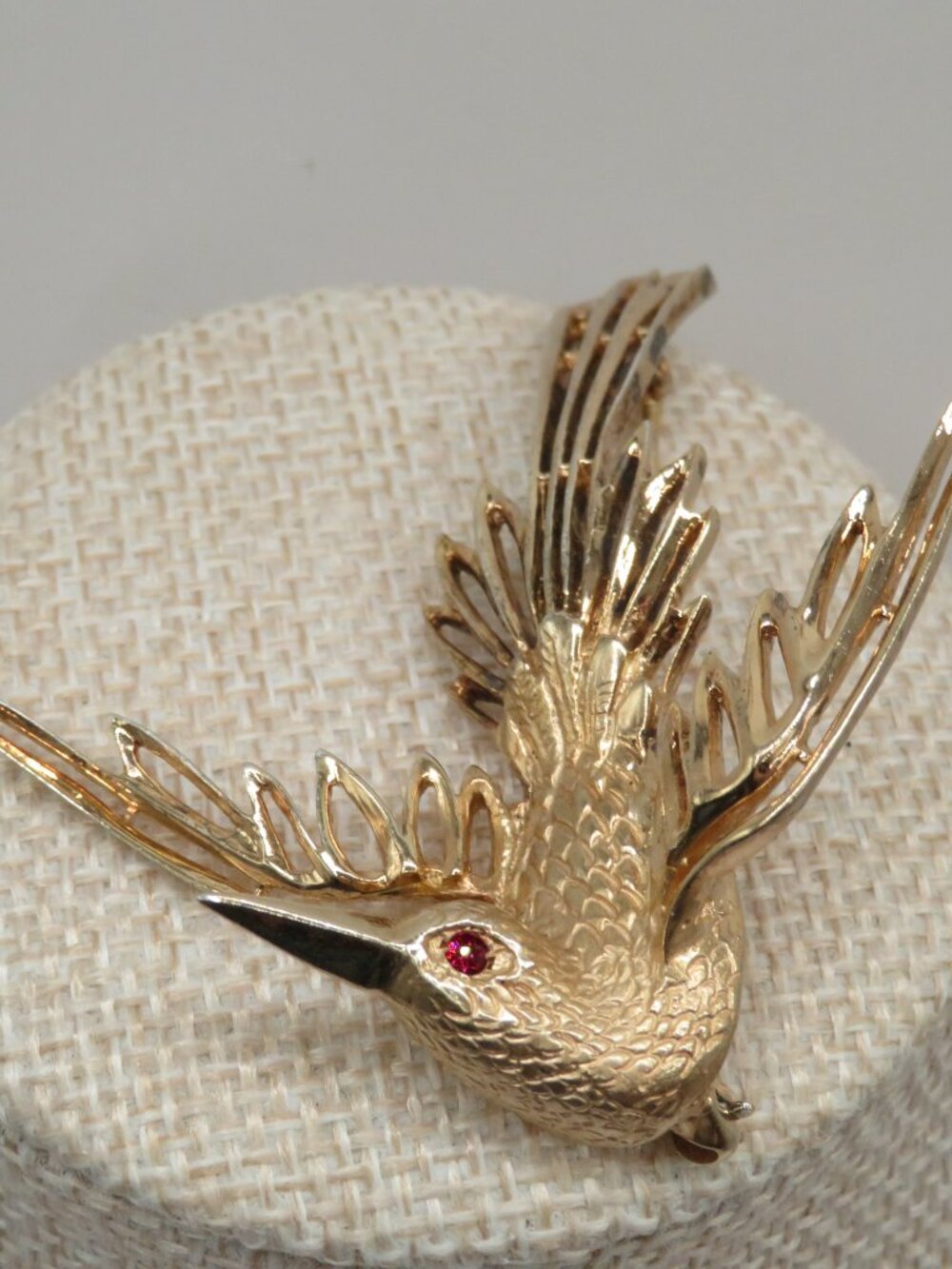 Vintage Hummingbird Gold Over Sterling Brooch - Picture 2 of 7